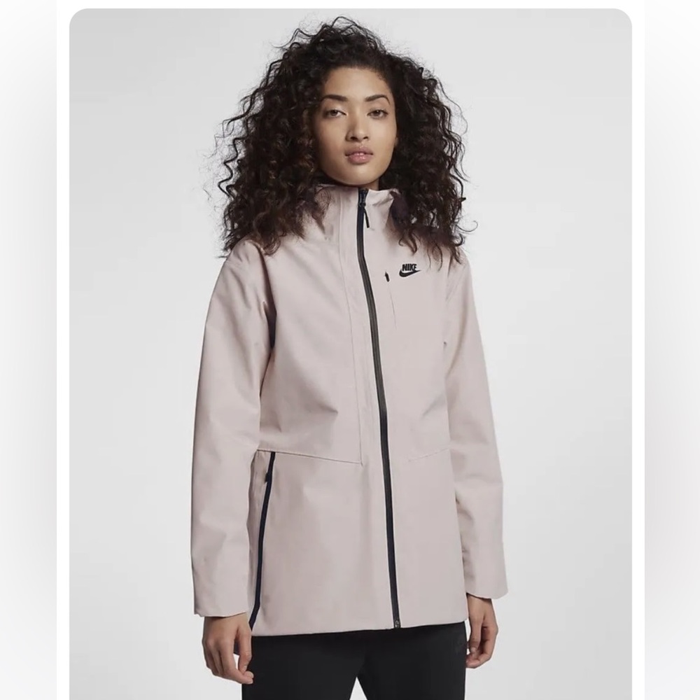 Womens Nike purple Tech Woven Jacket Light Mauve Size S